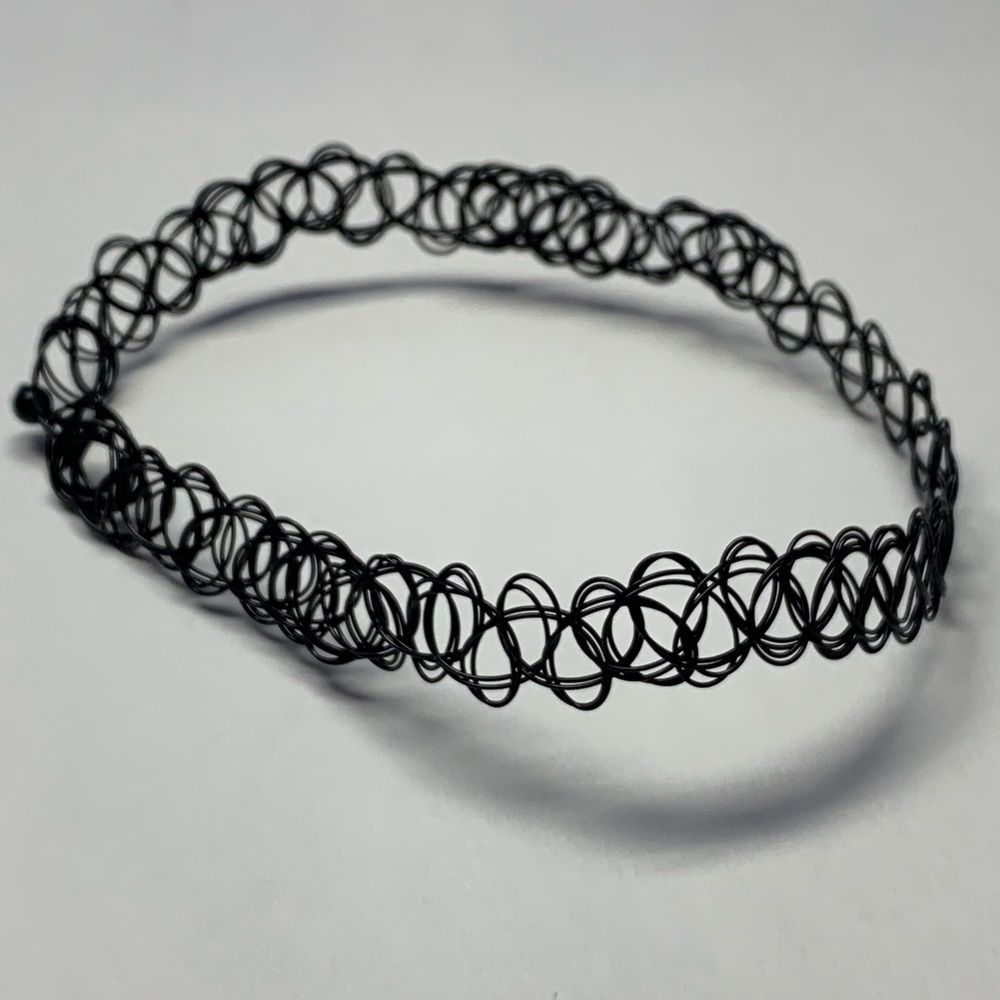 Black necklace choker